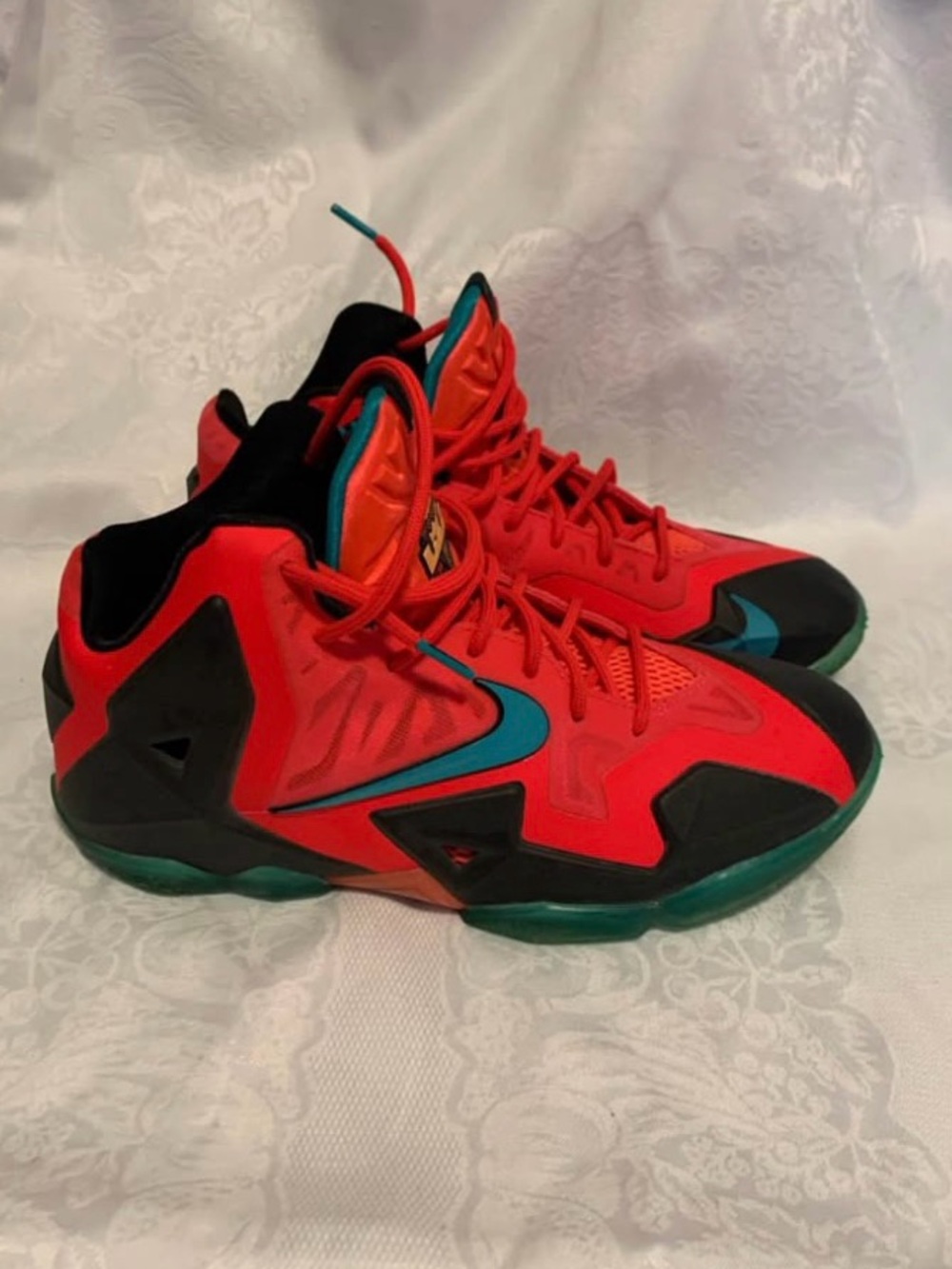 Nike LeBron 11 Elite Hero Pack Laser Crimson Black & Turbo Green